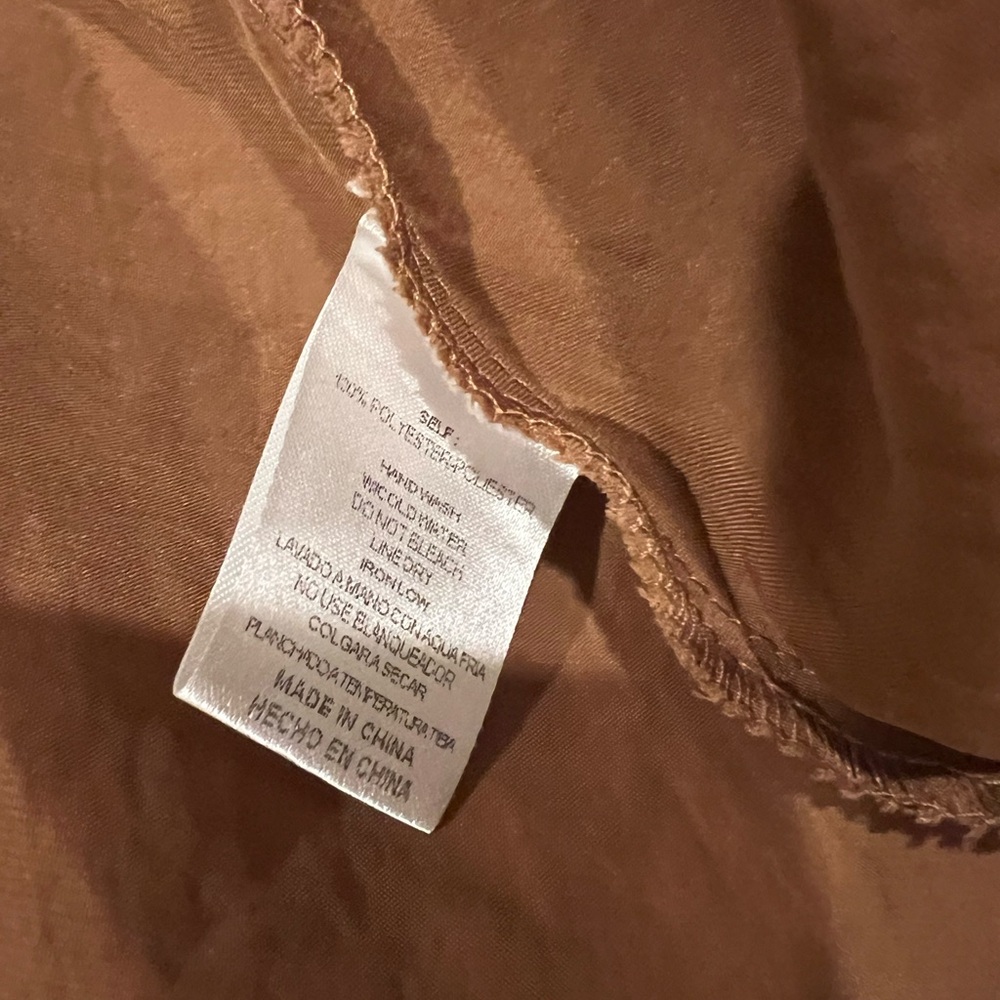 &MERCI long sleeve camel brown long sleeve blouse medium - Picture 5 of 5